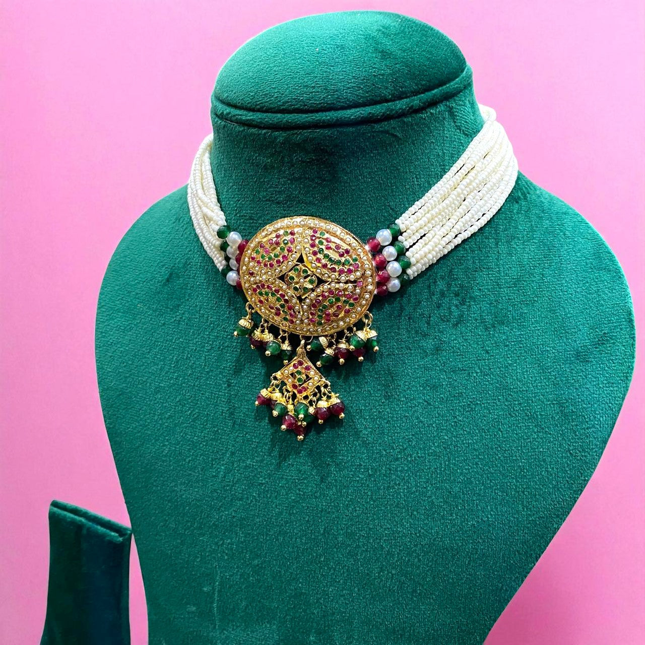 Royal Jadau Pearl Choker Set