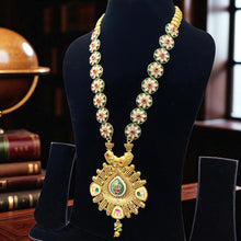 Peacock Grace Temple Necklace Set