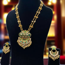 Emerald Radiance Temple Necklace Set