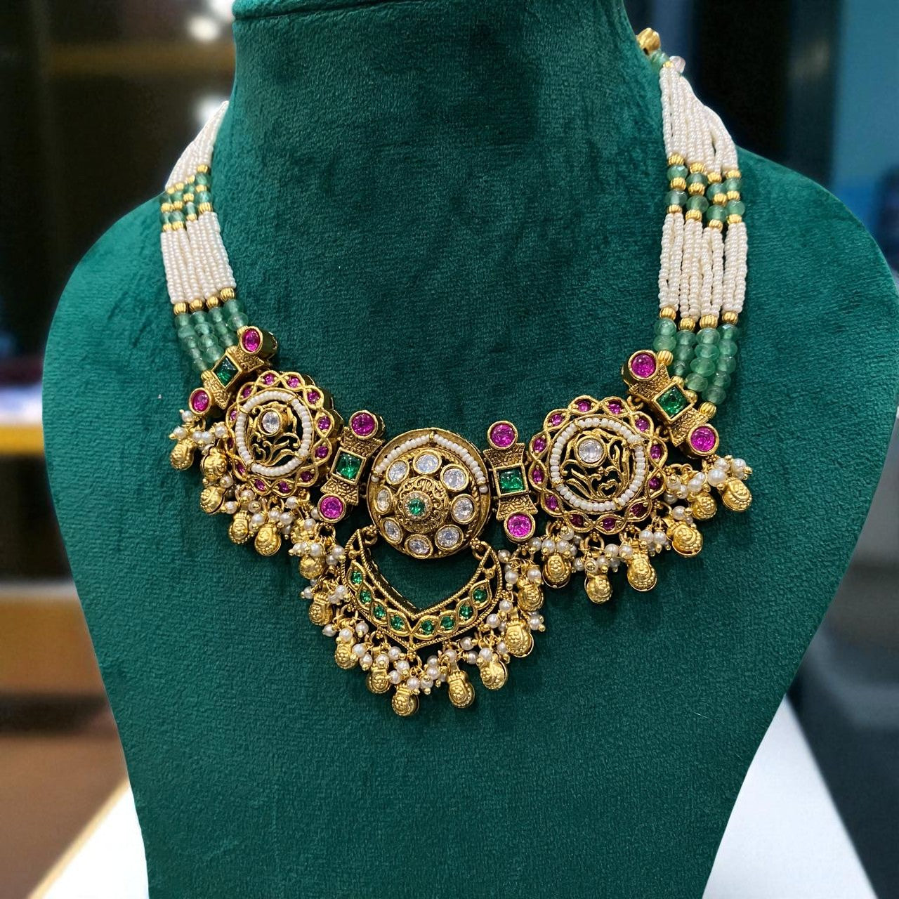 Regal Lotus Kundan Necklace Set