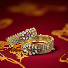 Majestic Floral Kundan Bangles