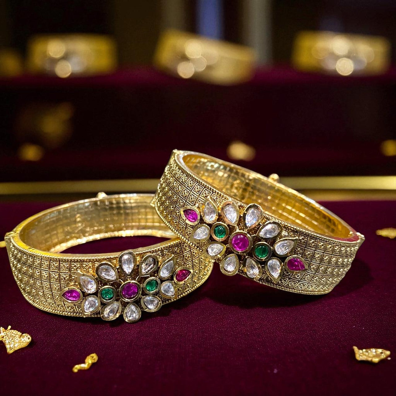 Majestic Floral Kundan Bangles