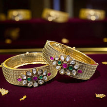 Majestic Floral Kundan Bangles