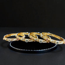 Royal Heritage Kundan Bangles