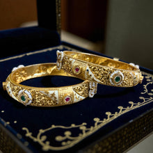 Royal Heritage Kundan Bangles