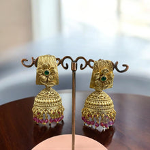 Royal Heritage Temple Choker Set