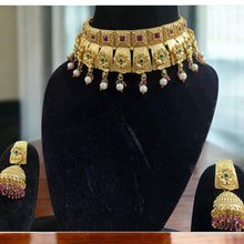 Royal Heritage Temple Choker Set