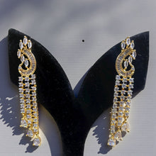 Elegant Infinity American Diamond Necklace Set