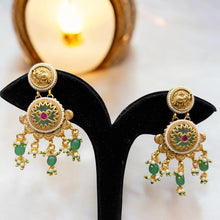 Royal Heritage Necklace Set