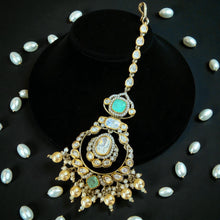 Kundan & Emerald Bridal Jewelry Set