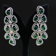 Emerald Cascade Teardrop Jewelry Set