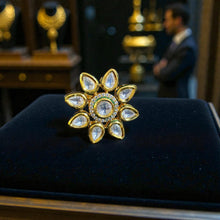 Floral Radiance Kundan Ring