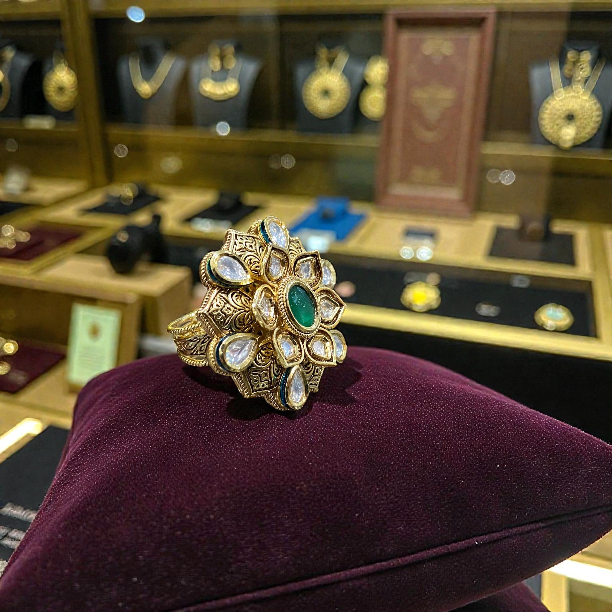 Royal Emerald Kundan Sunburst Ring
