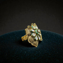 Antique Emerald Petal Kundan Statement Ring