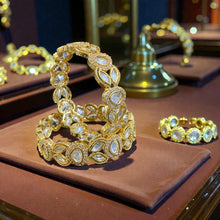 Royal Leaf Kundan Bangles