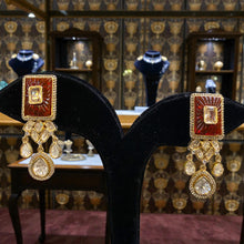 Pearl Strand Carved Stone Kundan Choker Set