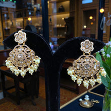 Pearl Drop Floral Kundan Necklace Set