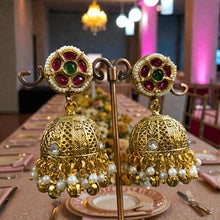 Ratnavalli Kundan Jhumka Earrings