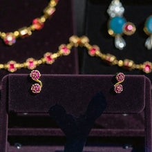 Rosé Bloom Wave Necklace Set