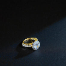 Luna Halo Solitaire Ring