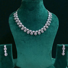 Blush Heirloom Circle Necklace Set