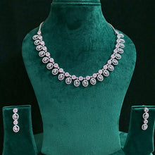 Blush Heirloom Circle Necklace Set