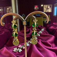 Emerald Cascade Teardrop Necklace Set