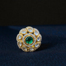 Noor Kundan Halo Ring