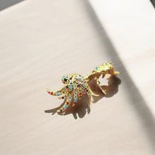 Wing-shaped earrings