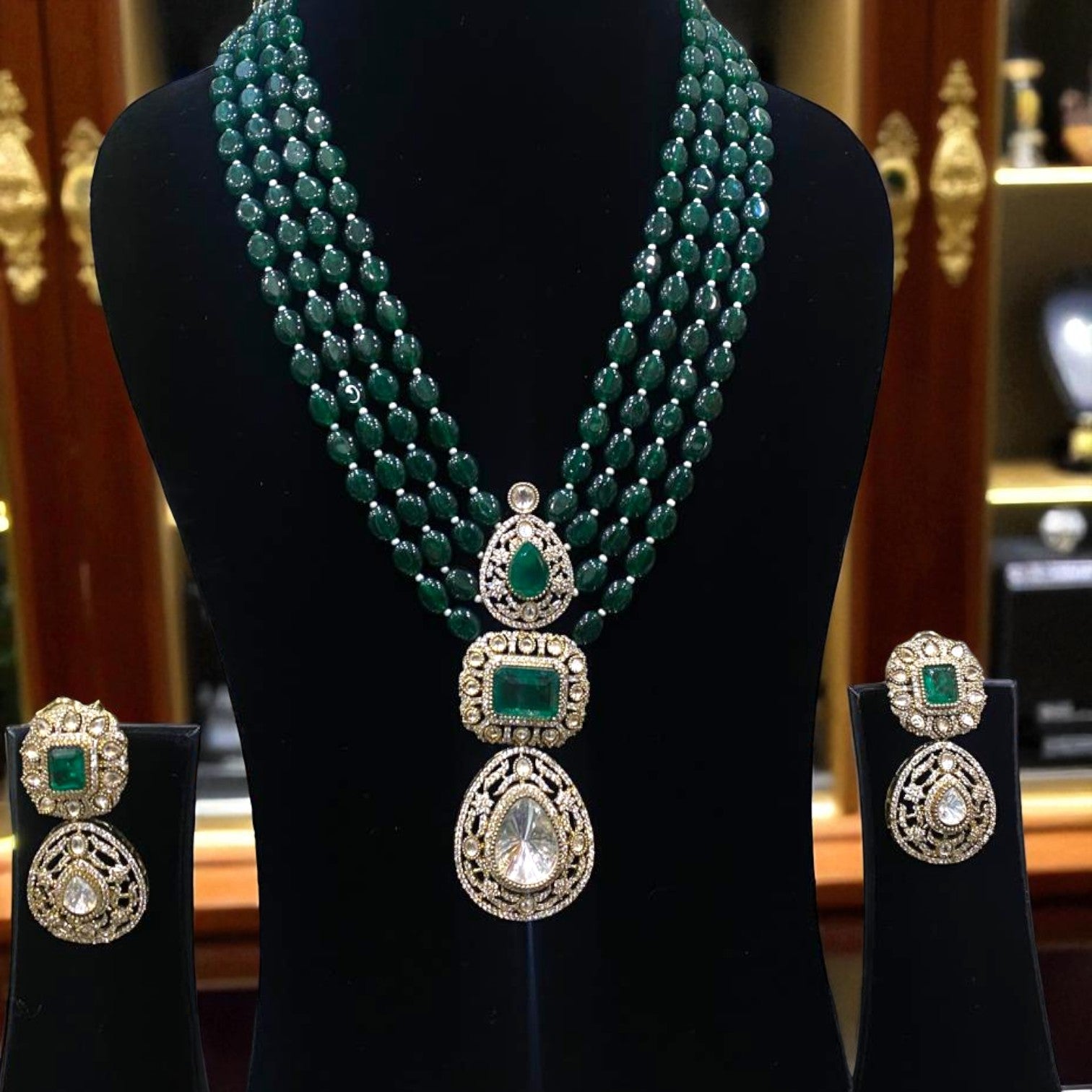 Emerald Radiance Heritage Set