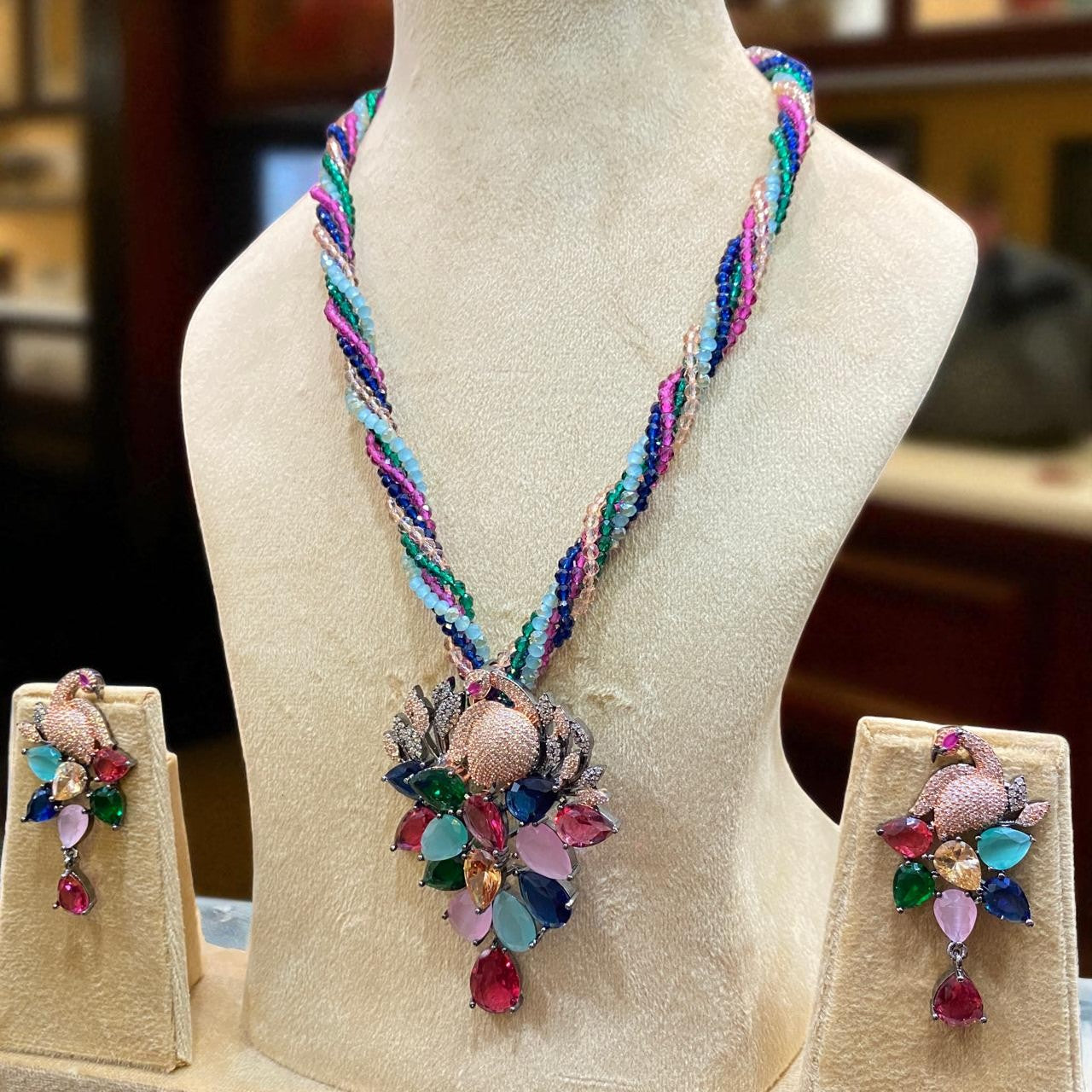 Peacock Majesty Set