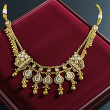Antique Golden Kundan Choker Set