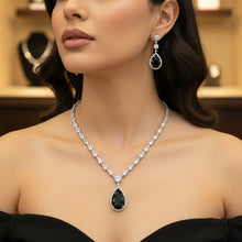 Noir Elegance Teardrop Necklace Set