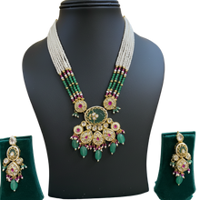 Meher Kundan Emerald Haar Set